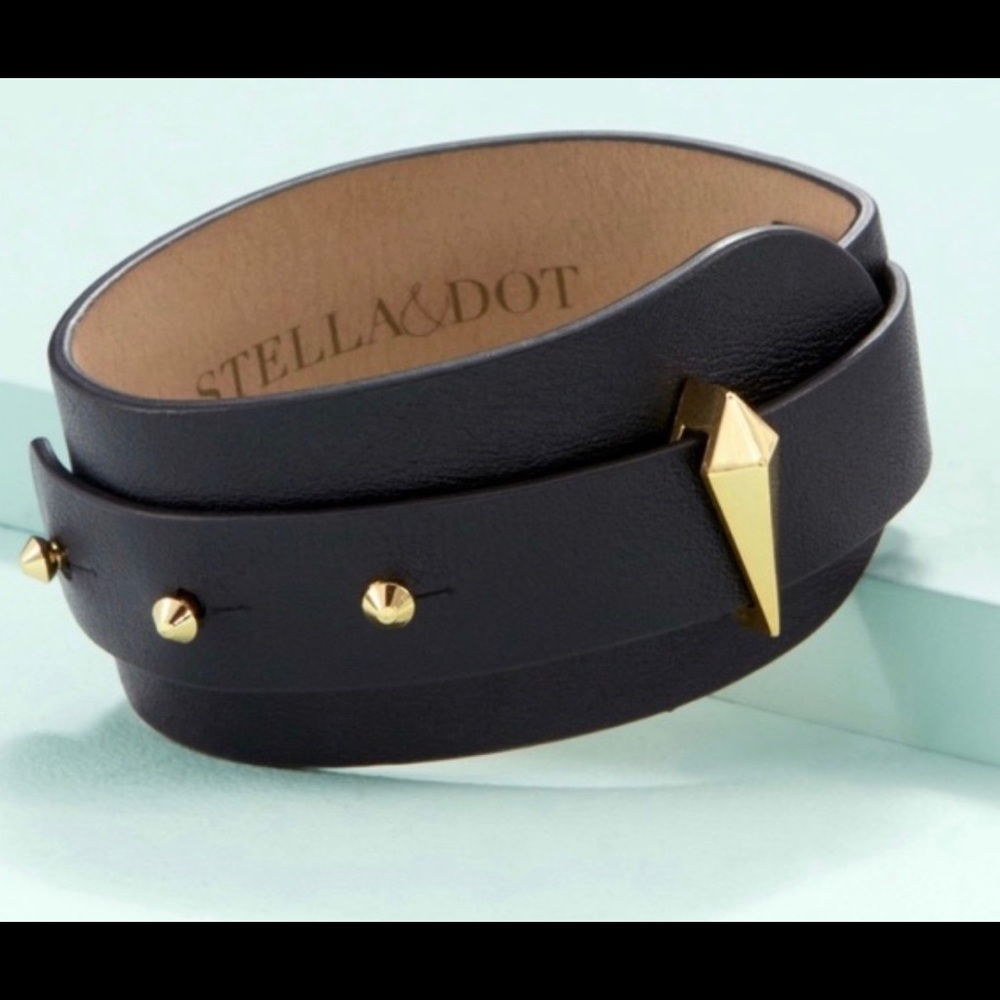 Deanna Cuff bracelet